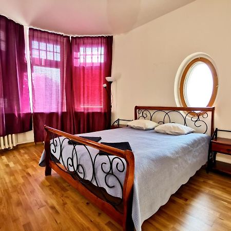 Brivibas Center Apartments Riga Bagian luar foto